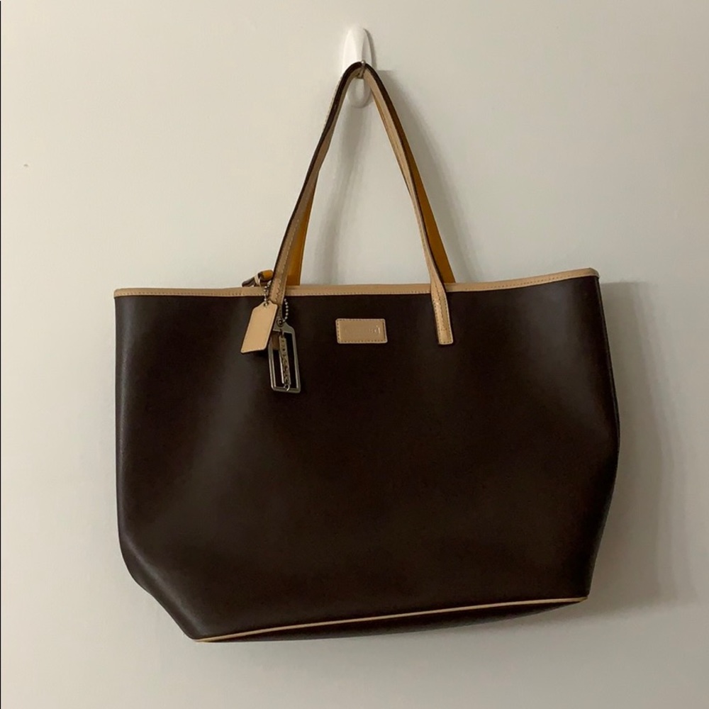 Coach Tote